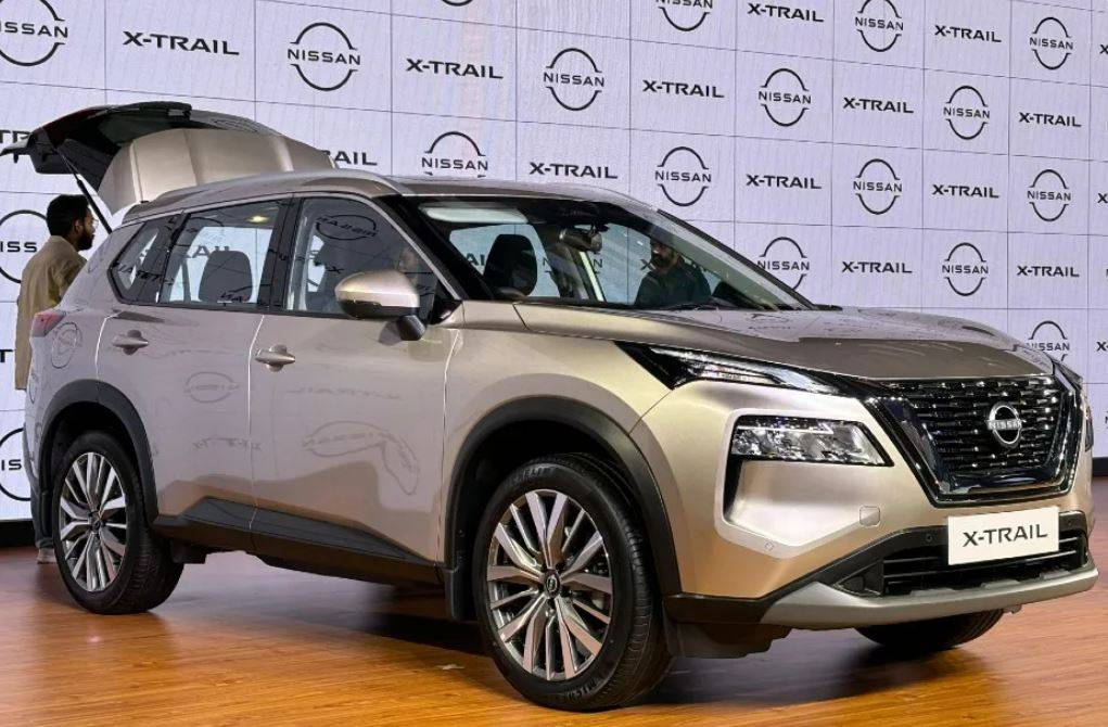 Nissan X Trail Showcased In India To Feature Michelin Primacy Suv Tyres